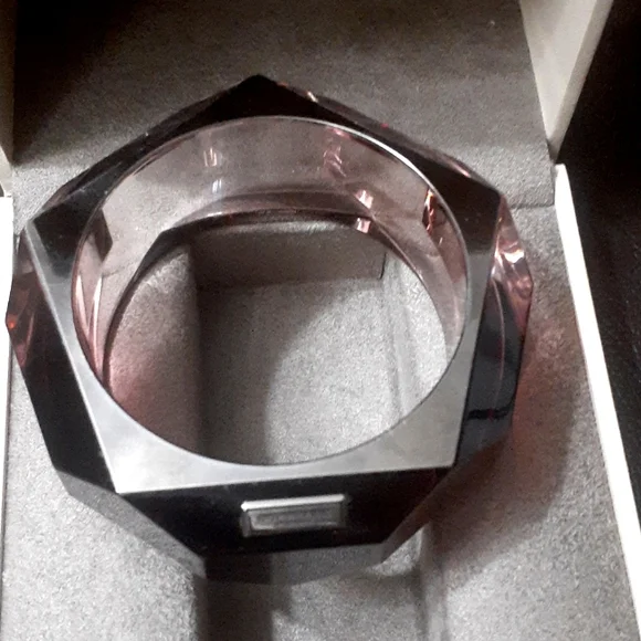 BURBERRY ACRYLIC CUFF BANGLE BRACELET AUTHENTIC